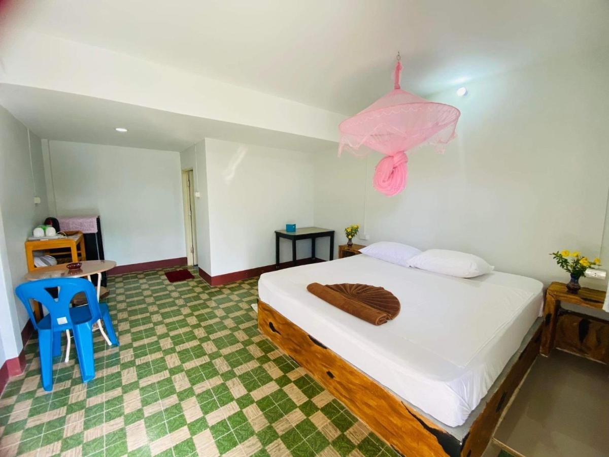 Baan Phuwamin Koh Lanta Exterior foto