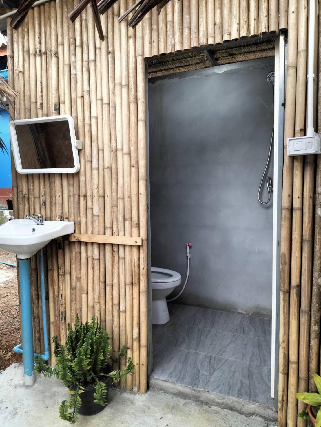 Baan Phuwamin Koh Lanta Quarto foto