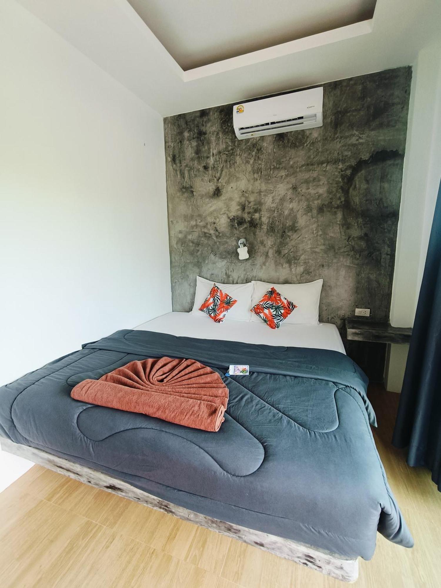 Baan Phuwamin Koh Lanta Quarto foto
