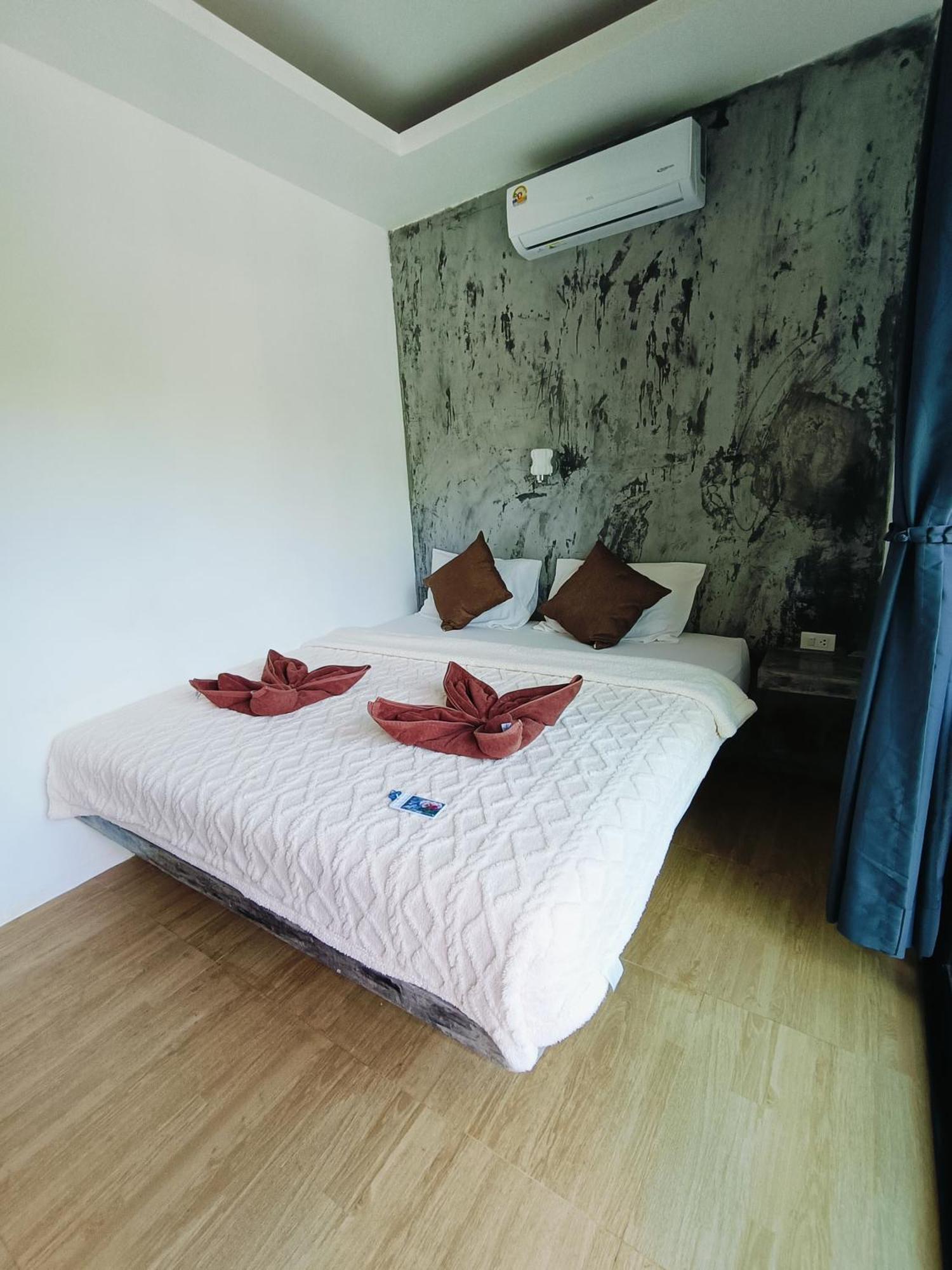 Baan Phuwamin Koh Lanta Quarto foto