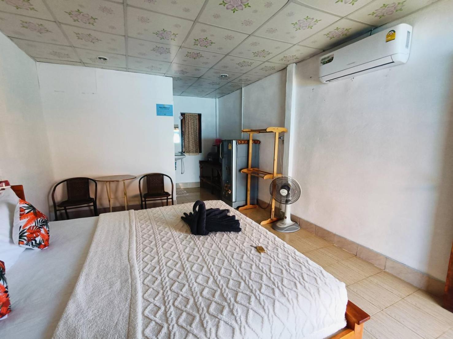 Baan Phuwamin Koh Lanta Quarto foto